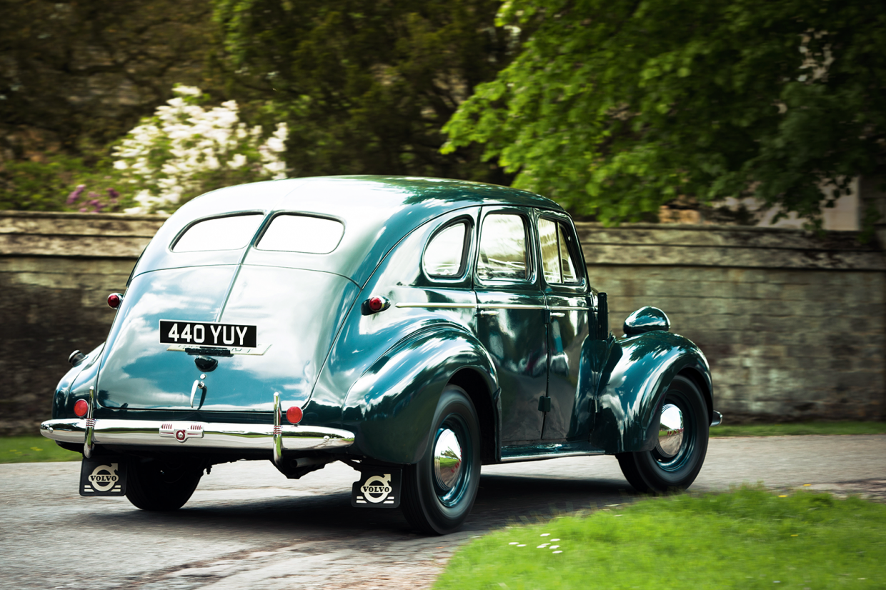 Volvo pv 60